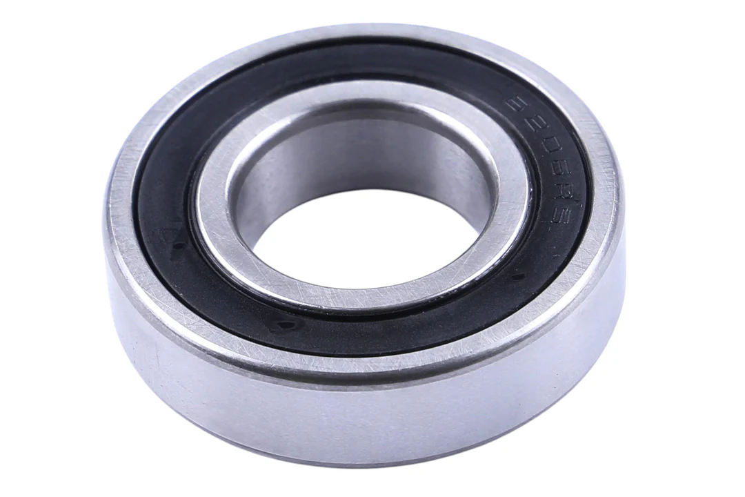 Xtreme Performance spigot bearing with sealed construction for transmission input shaft location